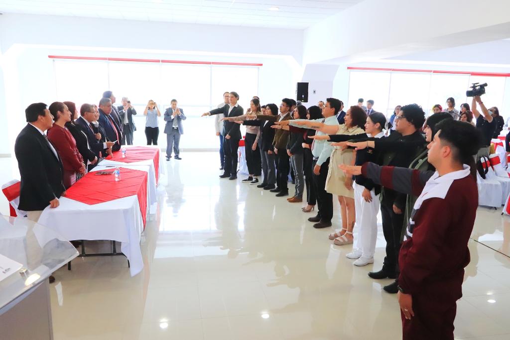 Renueva Federación de Estudiantes de la UATx su mesa directiva
